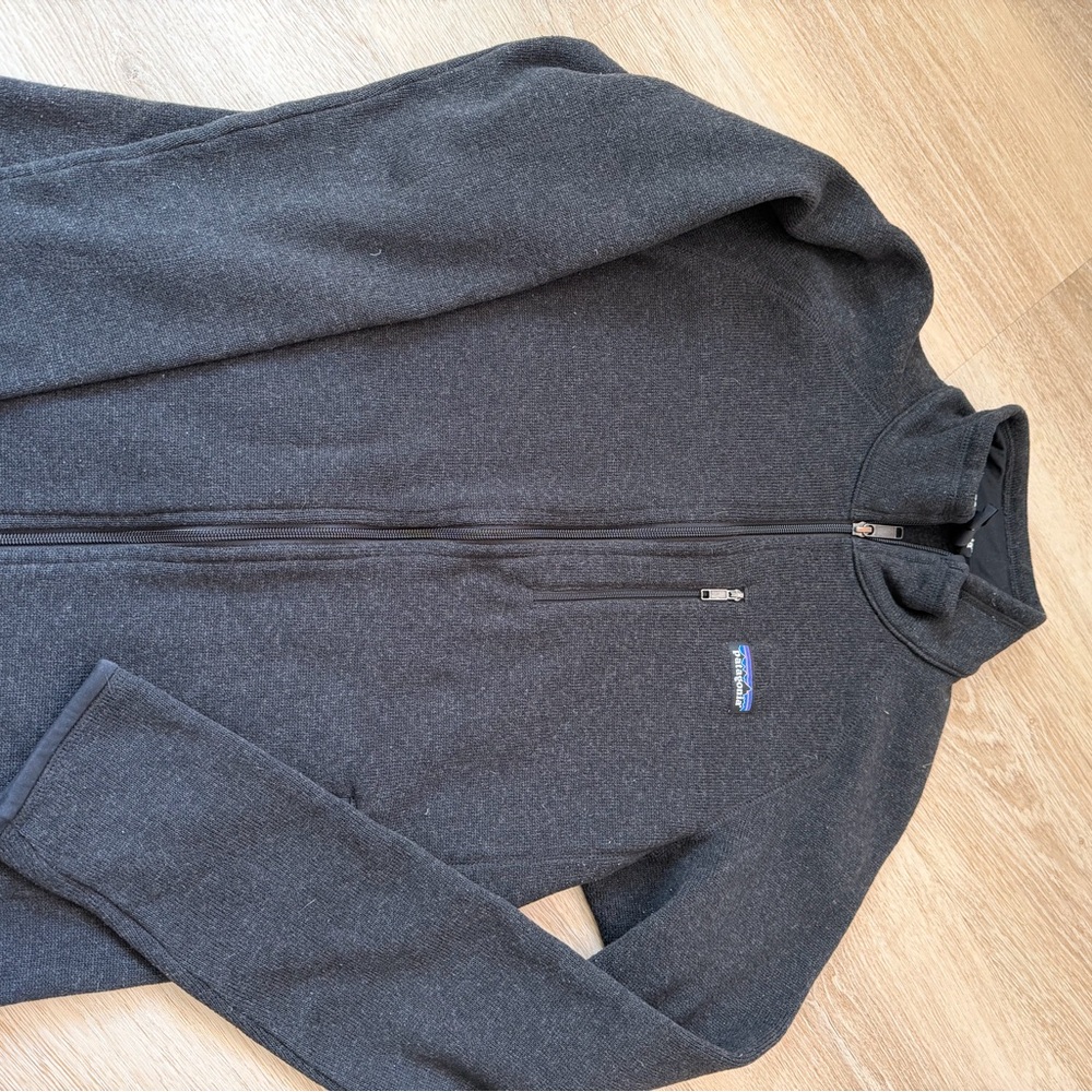 Patagonia Men’s Black Full-Zip Fleece Jacket